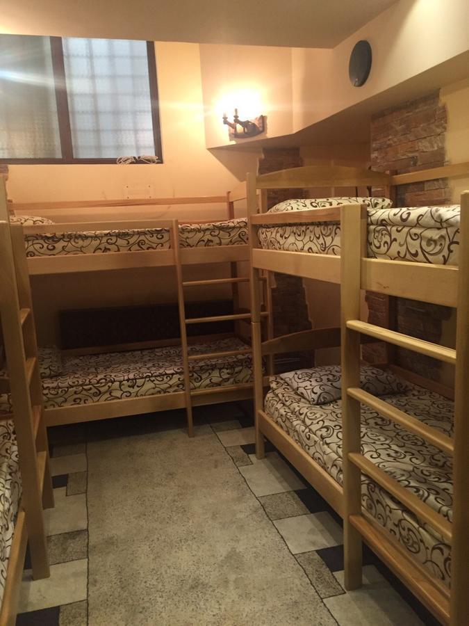 Best Hostel Republic Square Ереван Экстерьер фото