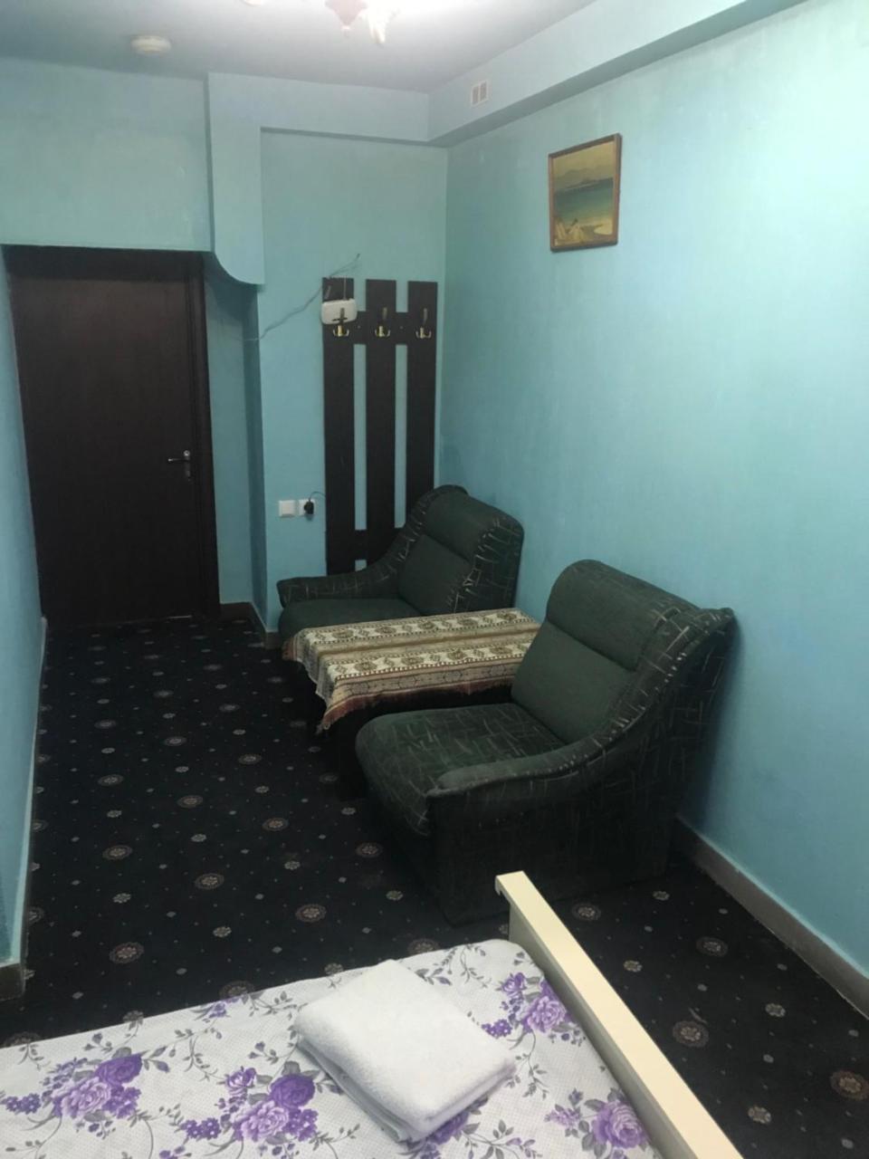 Best Hostel Republic Square Ереван Экстерьер фото