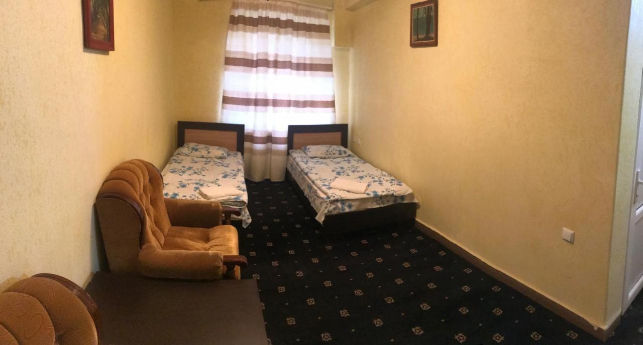 Best Hostel Republic Square Ереван Экстерьер фото